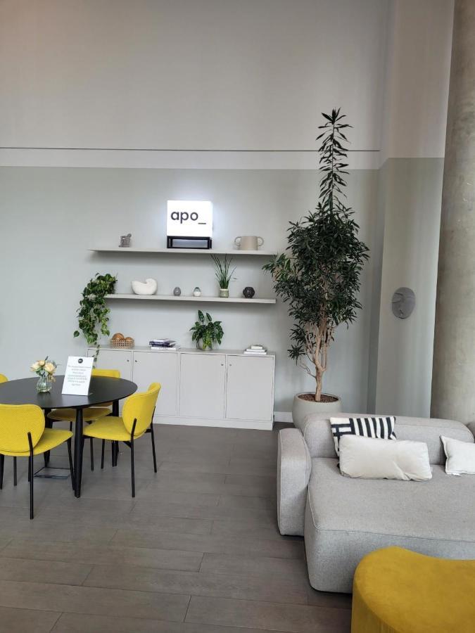 Modern Apartments In Brentford 2 Minutes Walk From Kew Bridge Buitenkant foto